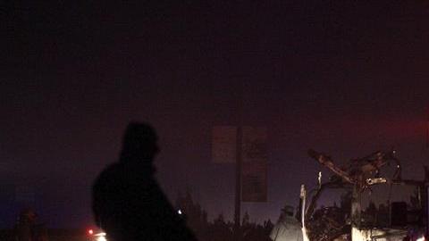 El ataque se produjo en el contexto de la contraofensiva de las tropas afganas para recuperar Kunduz de manos de los talibanes y, de acuerdo con el relato de los hechos del informe, comenzó a las 02.08 horas de la madrugada del 3 de octubre de 2015 y duró 29 minutos.