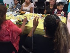 Health Net celebró a las futuras mamás del Este de Los Ángeles con un almuerzo, regalitos e información de salud.