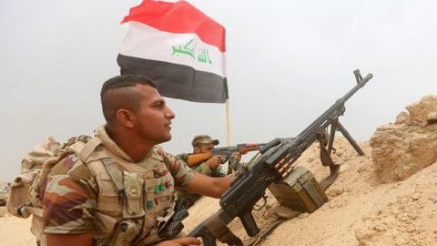 Combatientes chiitas de una unidad de movilización se han desplegado en el norte de Bagdad.