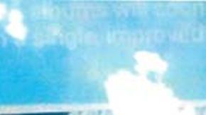 Las autoridades siguen tras la pista de Luis Ávalos (centro), quien secuestró a su hijo y la madre de éste.