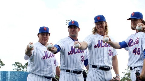 Brazos poderosos: Bartolo Colón, Matt Harvey, Noah Syndergaard, Jacob deGrom, Steven Matz y Zack Wheeler (izq. a der.) .