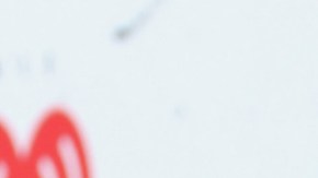 Swift asegura que Mueller la manoseó.