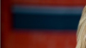 A lo largo de su carrera, Verónica Castro ha participado en alrededor de 15 obras de teatro.