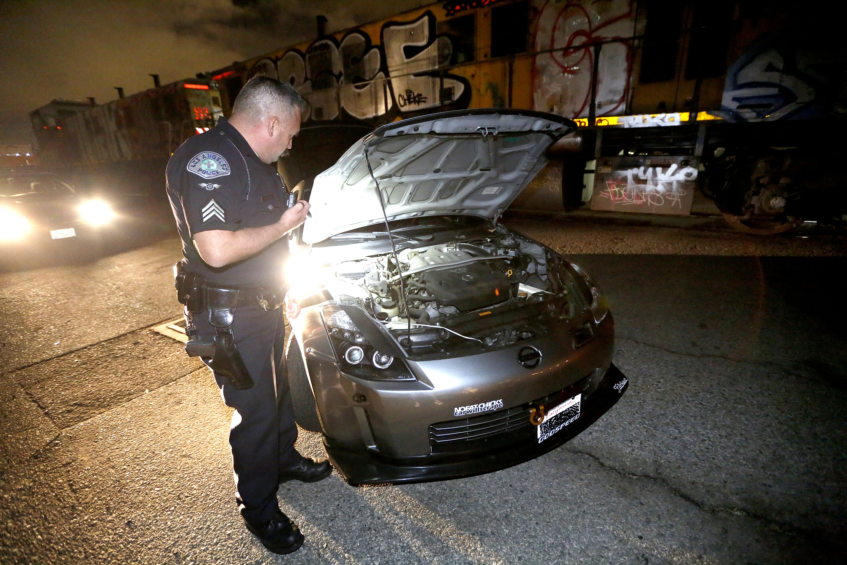 Carreras clandestinas de coches dejan caos en las calles de Filadelfia –  Telemundo 62