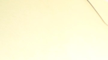 El actor Actor Edward James Olmos, junto con miembros de la Asociación de Carteros durante el anuncio de la campaña "Stamp Out Hunger" en MEND. (Aurelia Ventura/La Opinion)