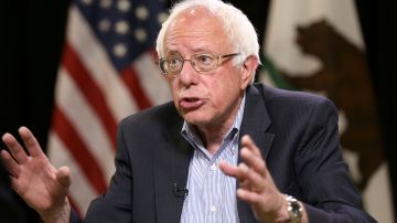 El candidato presidencial demócrata Bernie Sanders, conversa con La Opinión. /Aurelia Ventura