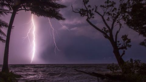 Tormenta eléctrica.