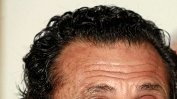 Antes de llegar a la dirección técnica y directiva del Real Madrid, Jorge Valdano condujo al Tenerife a derribar al club merengue en la última jornada y entregarle el título al Barcelona en 1992. Pero luego se supo que los catalanes entregaron una fuerte suma de dinero al equipo canario.