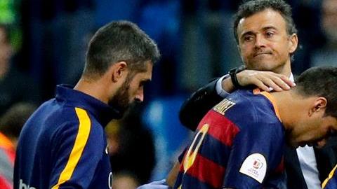 Sigue sin saberse si Suárez podrá jugar la Copa América Centenario.