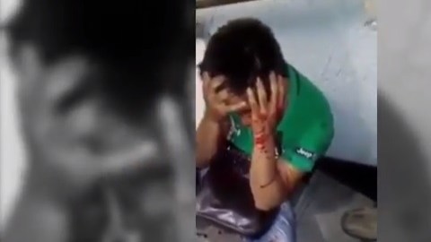 Sujeto es golpeado por "mano larga".