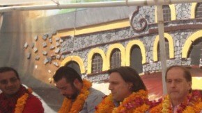 El Grupo de Expertos fue recibido este día por las familias de los 43 normalistas en medio de gritos que pedían que se quedaran en México.