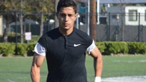 Juan Quiñonez es uno de los jugadores más popular de las ligas de Los Ángeles.