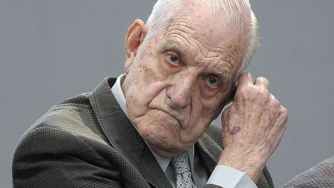 Reynaldo Bignone fue condenado a 20 años de cárcel.
