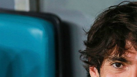 Dunga optó por Kaká para reforzar la media cancha de su equipo.