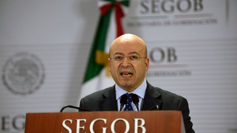 Renato Sales, Comisionado Nacional de Seguridad de México, durante una conferencia de prensa.