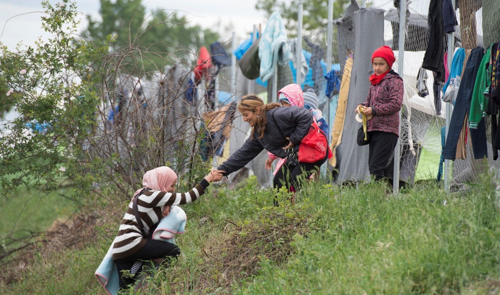 Se ha decidido que la cifra sea elevada para incluir un "elemento disuasorio" y motivar el que todos los países de la UE participen en la acogida de refugiados.