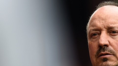 Rafael Benitez firmó por tres temporadas con Newcastle, pero incluyó una cláusula para irse si se quemaban en el descenso.