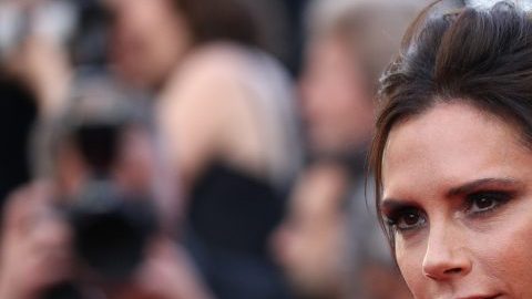 Victoria Beckham cambia de faceta.
