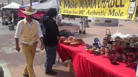 El mercado de campesinos de Boyle Heights experimenta su peor época.
