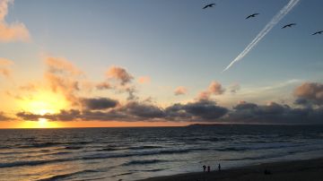 Las puestas de sol en Imperial Beach son inolvidables.