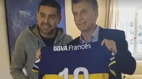 Mauricio Macri y Juan Román Riquelme se encontraron en la Quinta presidencial.