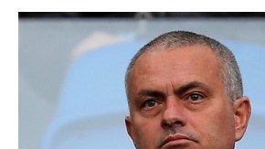 José Mourinho y Chicharito