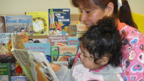 Uno de cada cinco personas que contratan trabajadores domésticos buscan una niñera.