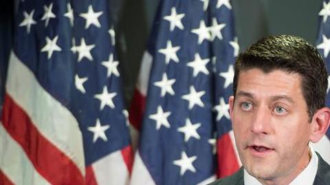 El Presidente de la Cámara de Representantes Paul Ryan está entre el liderazgo republicano que debe balancear los intereses del partido y la decisión de los votantes de nominar a Donald Trump (Photo by Win McNamee/Getty Images)
