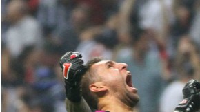 Duelo en la portería de la final de la Liga MX.