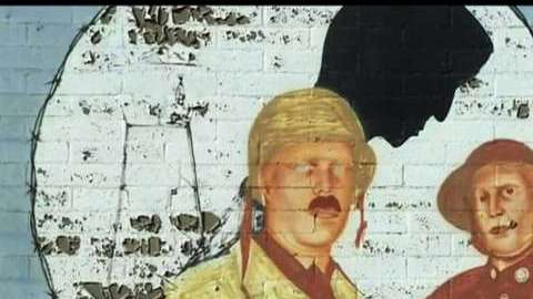 Vandalismo en pared pintada en honor de la Guerra de Vietnam. /CBS 2