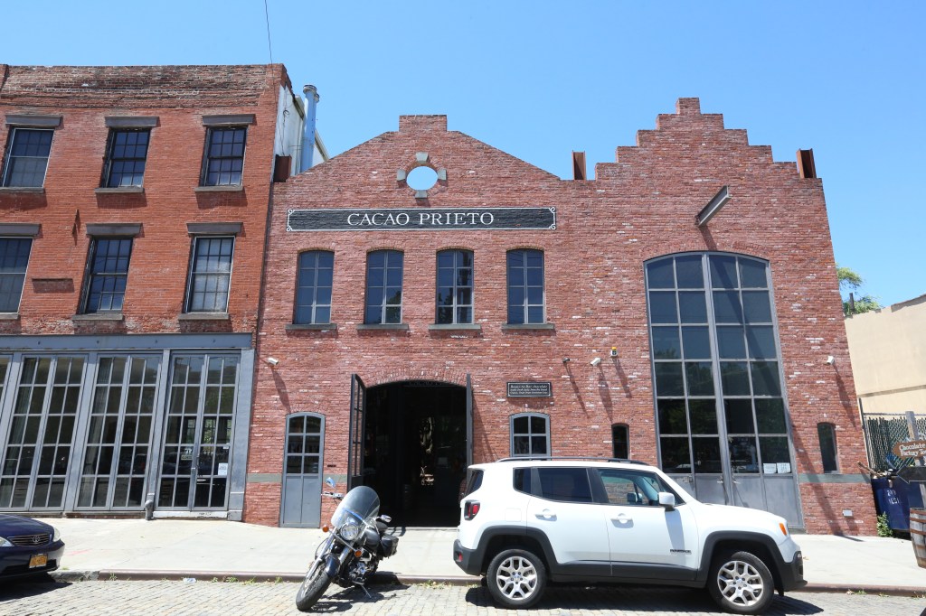 Nuestros Barrios- Red Hook, Brooklyn. Photo Credito Mariela Lombard/El Diario NY.