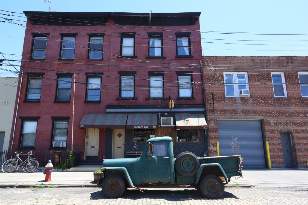 Nuestros Barrios- Red Hook, Brooklyn. Photo Credito Mariela Lombard/El Diario NY.