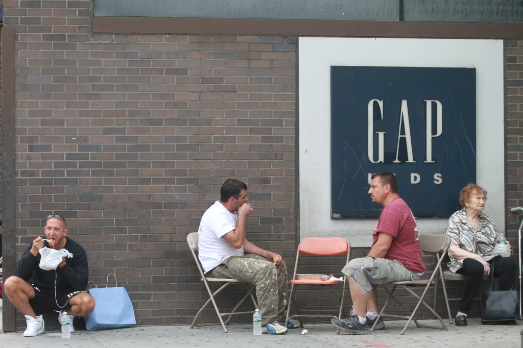 Nuestros Barrios - Tour de Comidas en Jackson Heights y Astoria. Photo Credito Mariela Lombard/El Diario NY.