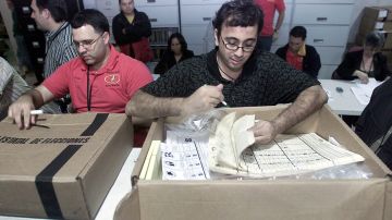 La Comisión Estatal de Elecciones de Puerto Rico continúa hoy sin ofrecer datos finales sobre el resultado de las primarias demócratas que se celebraron hace dos días en la isla.