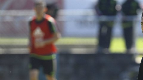 Henry Martin se convertiría en el tercer refuerzo de Chivas.