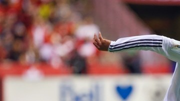 Hirving Lozano no quiere mirar hacia afuera hasta el final de la Copa América.
