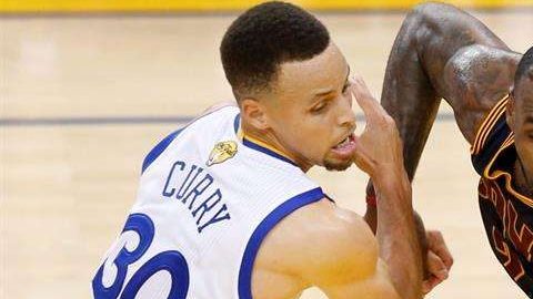 Stephen Curry y LeBron James