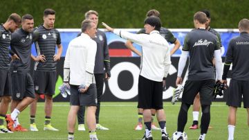 Joachim Löw y la selección alemana vuelven a usar la tecnología para intentar tener éxito en la Eurocopa.