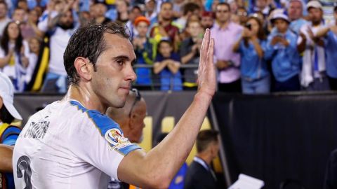 Diego Godín y compañía buscan despedirse con una victoria para su afición.