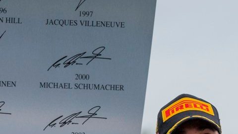 Lewis Hamilton vuelve a lo alto del podio en la temporada de F1.