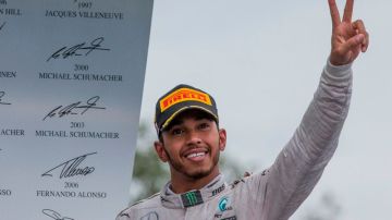 Lewis Hamilton vuelve a lo alto del podio en la temporada de F1.