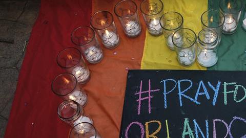 Luego de la masacre de Orlando, muchos dadores fueron rechazados y no pudieron ayudar a sus seres queridos.