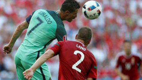 CR7 marcó dos goles en el empate de Portugal 3-3 ante Hungría.