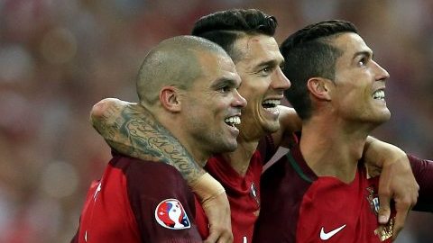 Cristiano Ronaldo anotó su penalti y Portgugal avanzó a semifinales.