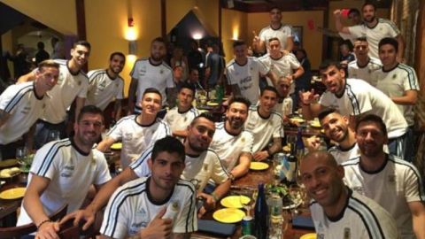 La selección argentina celebra el Día del Padre en la concentración en la Copa América.