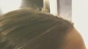 Lucía Villalón y el Chicharito platicaron muy amablemente en la concentración del Tri.