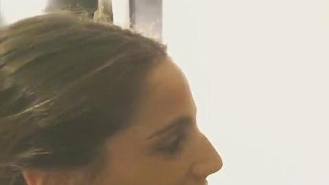 Lucía Villalón y el Chicharito platicaron muy amablemente en la concentración del Tri.