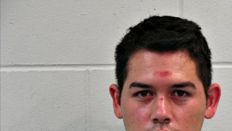 Jonathan Christy, de 27 años y residente de Placentia, en el condado de Orange, fue arrestado el miércoles.