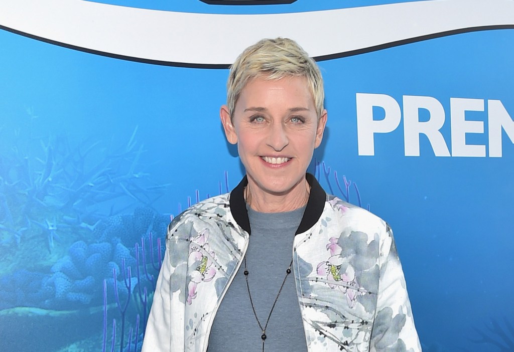 DeGeneres en la "alfombra azul" de la premiere de "Finding Dory" en Hollywood.