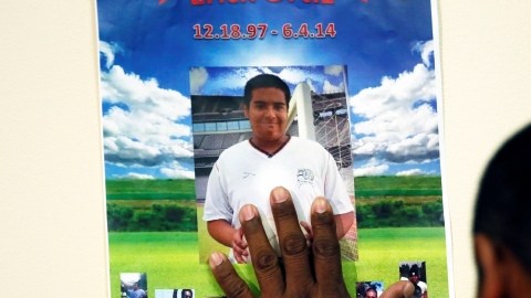 Erick Ortiz, de 16 años, falleció en junio de 2014 mientras el chico participaba en una visita escolar desde la secundaria Garfield al parque Atlantic Avenue en el Este de Los Ángeles. /ARCHIVO
